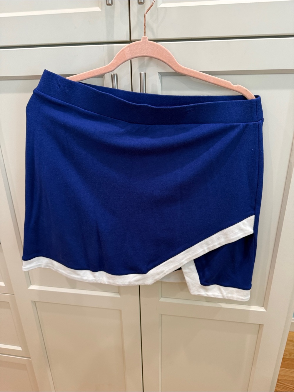 Jones New York Royal Blue Asymmetrical Skort with White Trim